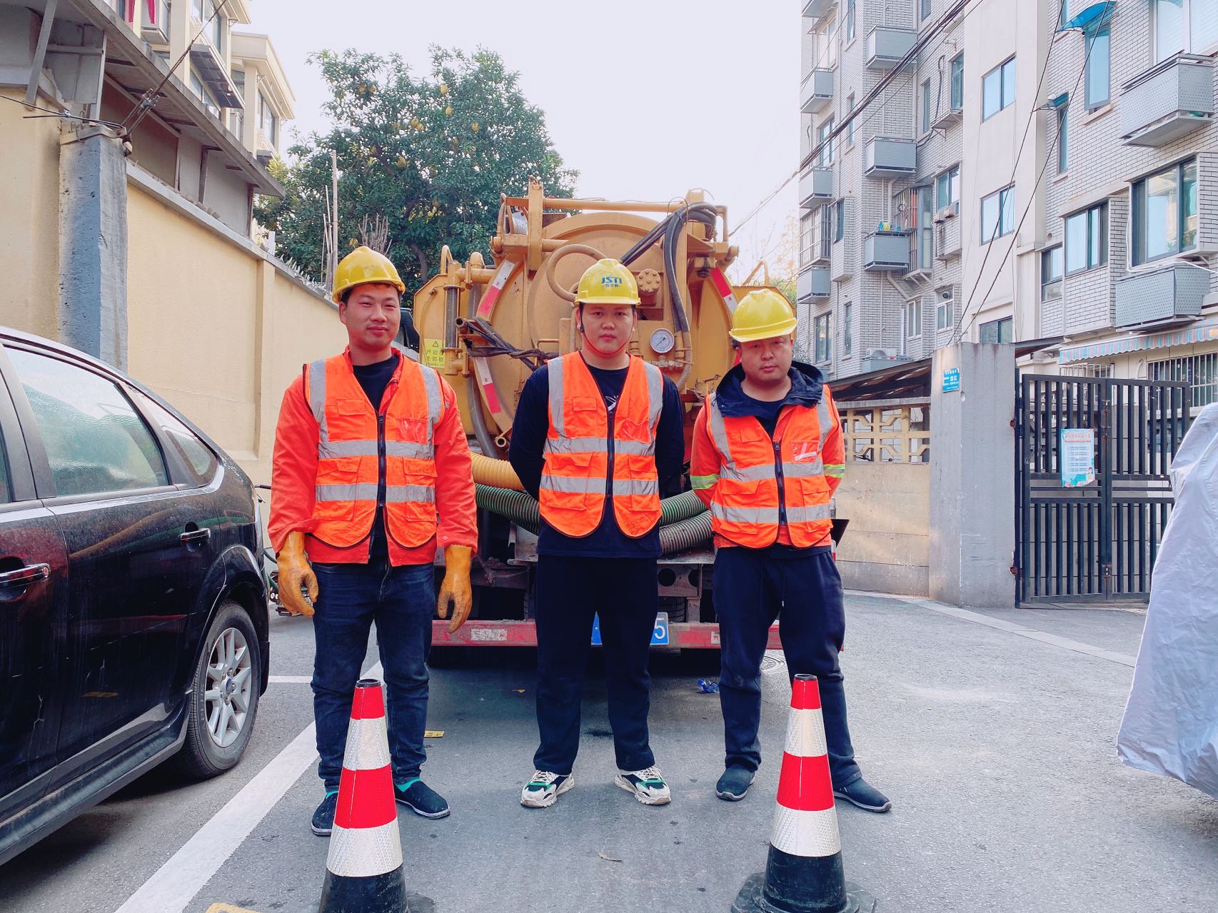 清荷北园南京某小区管道清淤检测施工